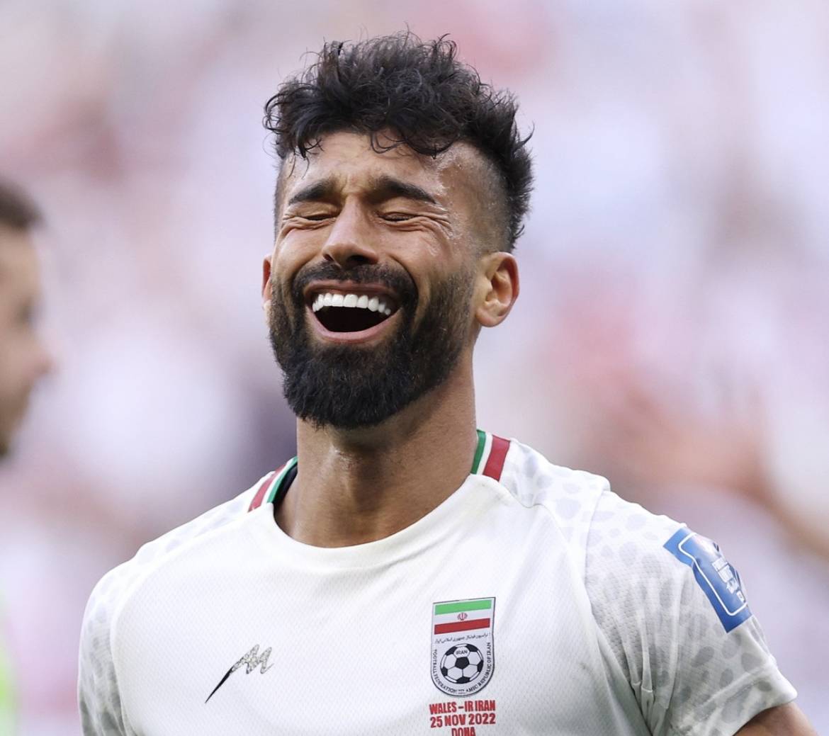 Football Lebanon - الوقت الضائع يتحالف مع إيران في مواجهة ويلز