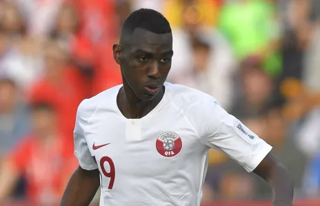 Football Lebanon - من هو صاحب أول هدف قطري بتاريخ كأس العالم ؟