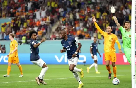 Football Lebanon - إكوادور تفرض التعادل على هولندا ورقم تاريخي لفالنسيا