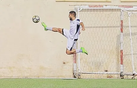 Football Lebanon - الزين يغيب عن مباراة العهد