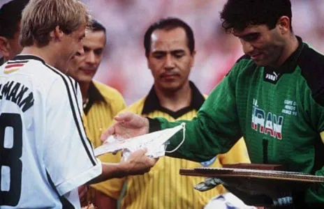 Football Lebanon - الألماني كلينسمان يوجه إنتقادات عنصرية ضد ايران وكيروش يرد عليه