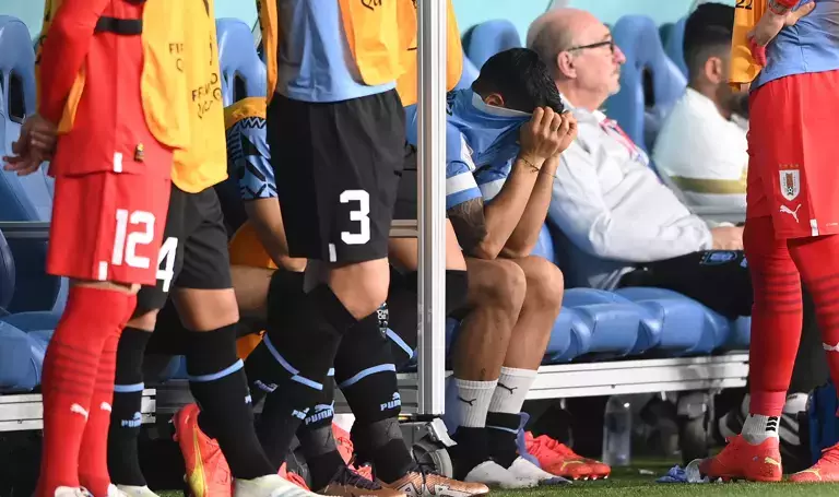 Football Lebanon - أوروغواي تودع كأس العالم FIFA رغم الفوز على غانا