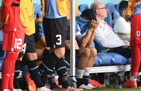 Football Lebanon - أوروغواي تودع كأس العالم FIFA رغم الفوز على غانا