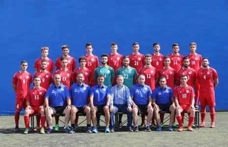 Football Lebanon - واحدٍ وعشرين لاعباً لمعسكر السعودية