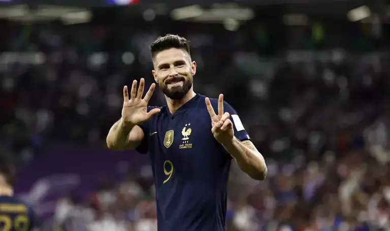 Football Lebanon - جيرو ومبابي يقودان فرنسا إلى ربع نهائي كأس العالم