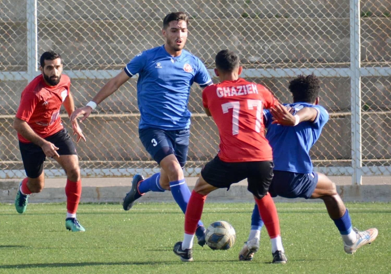 Football Lebanon - تعادل طرابلس والصفاء وتأهل شباب الغازية إلى سداسية الأوائل