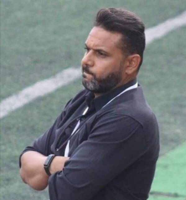 Football Lebanon - هل يستقيل " الداهية " من تدريب السلام ؟