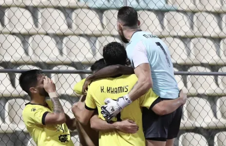 Football Lebanon - العهد ينتصر على الأنصار