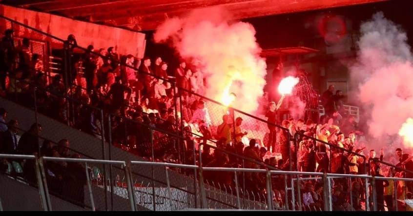 Football Lebanon - تغريم العهد وتوقف الدوري والبطولات