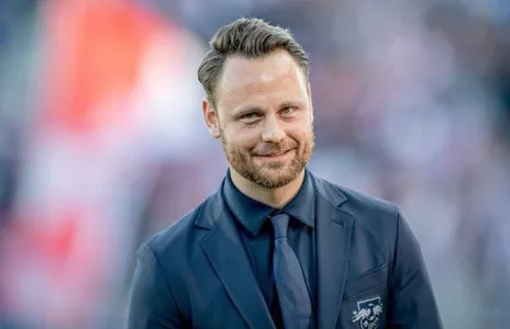 Football Lebanon - فيفيل بدلاً من تشيك في تشلسي