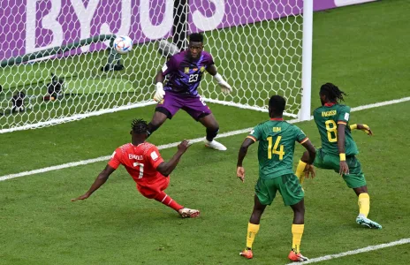 Football Lebanon - الحارس أونانا يعتزل دولياً