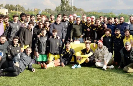 Football Lebanon - العهد يبارك لاعبي الفريق من الطوائف المسيحية بعيد الميلاد