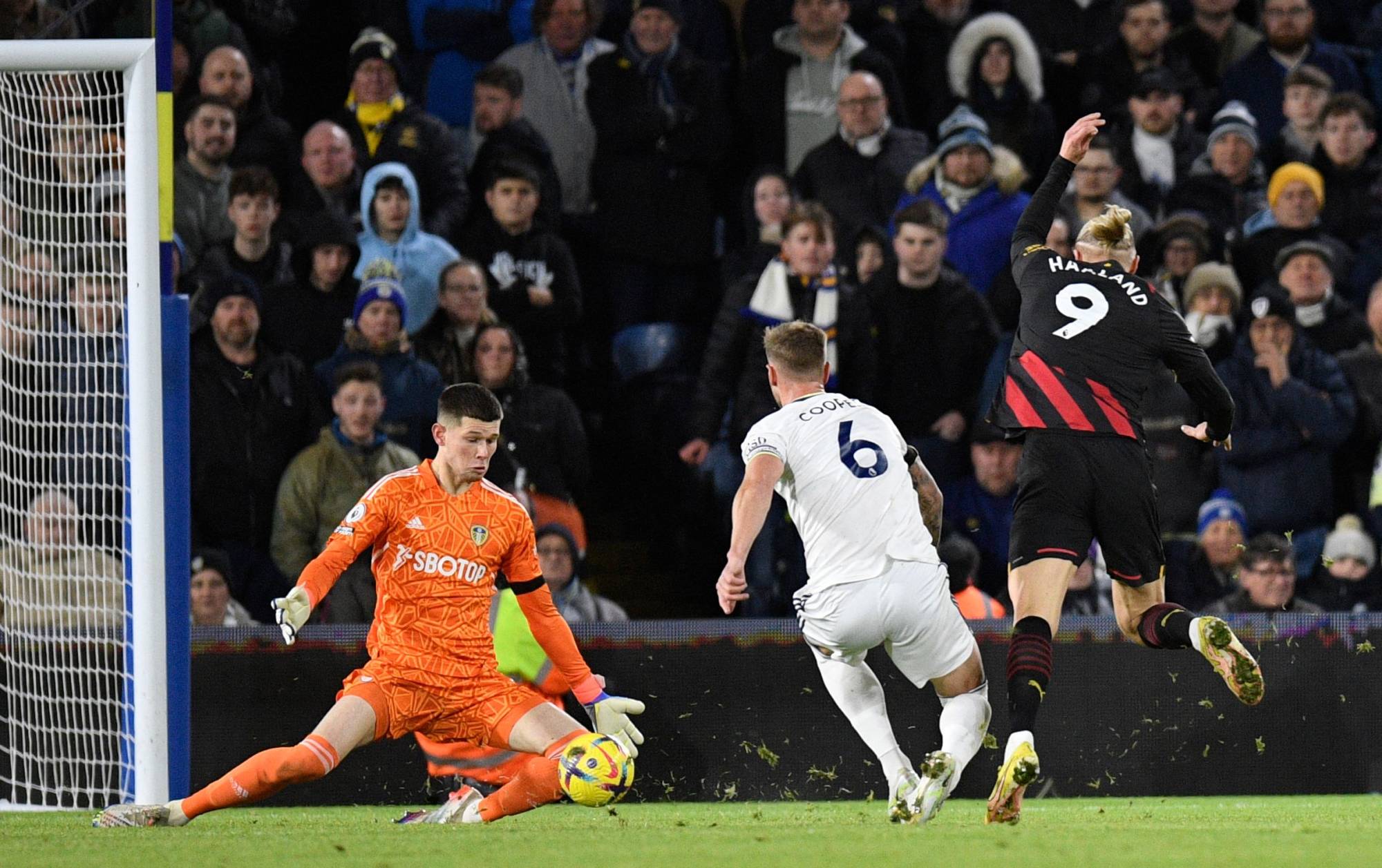 Football Lebanon - هالاند يعيد سيتي إلى وصافة الدوري