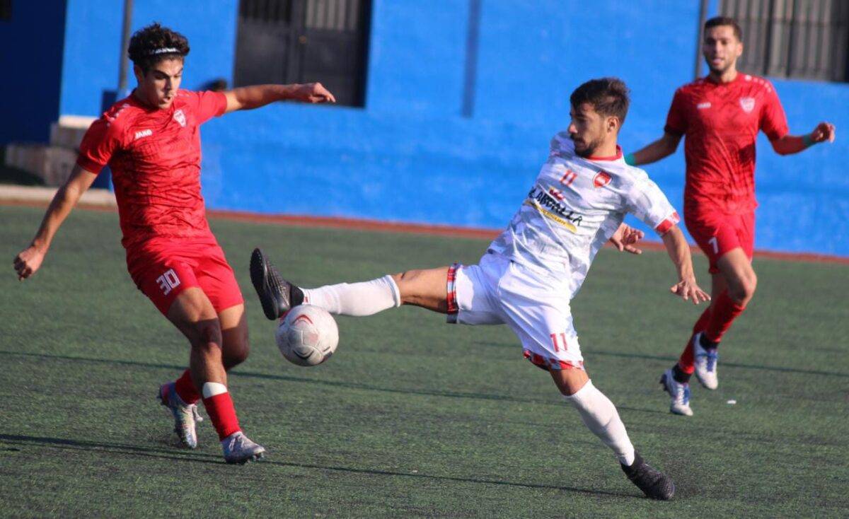 Football Lebanon - الراسينغ يحافظ على الصدارة والنهضة بر الياس يتصدر سداسية الهبوط
