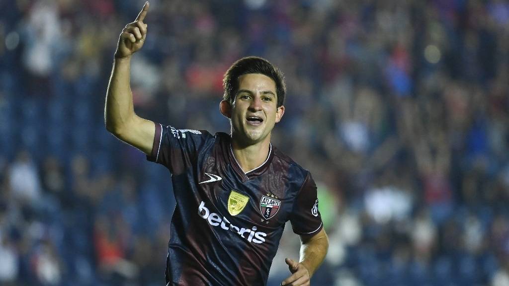 Football Lebanon - لحود يقود فريقه للفوز في انطلاقة مباريات الدرجة الثانية في المكسيك