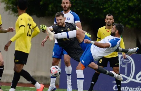 Football Lebanon - رضوان غندور | هدف العهد الثاني جاء من تسلل