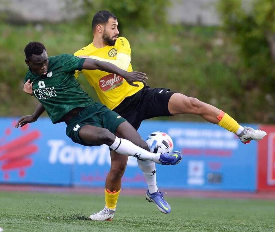Football Lebanon - فوز ثمين للزعيم الأخضر