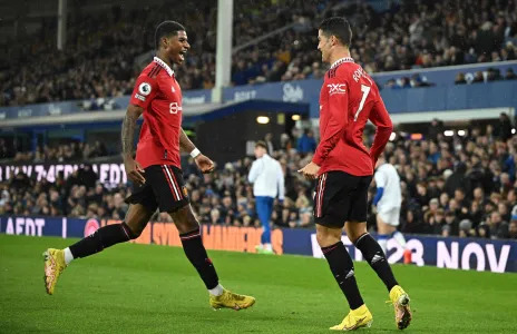 Football Lebanon - شركة "إنيوس" لشراء مانشستر يونايتد