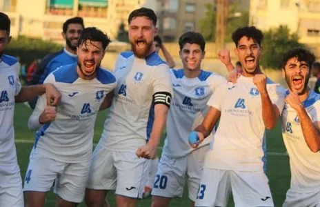 Football Lebanon - الراسينغ يعزز صدارته بفوزه على شباب بعلبك