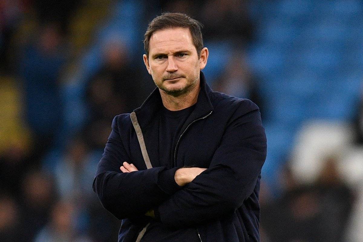 Football Lebanon - إيفرتون يُقيل مدربه لامبارد