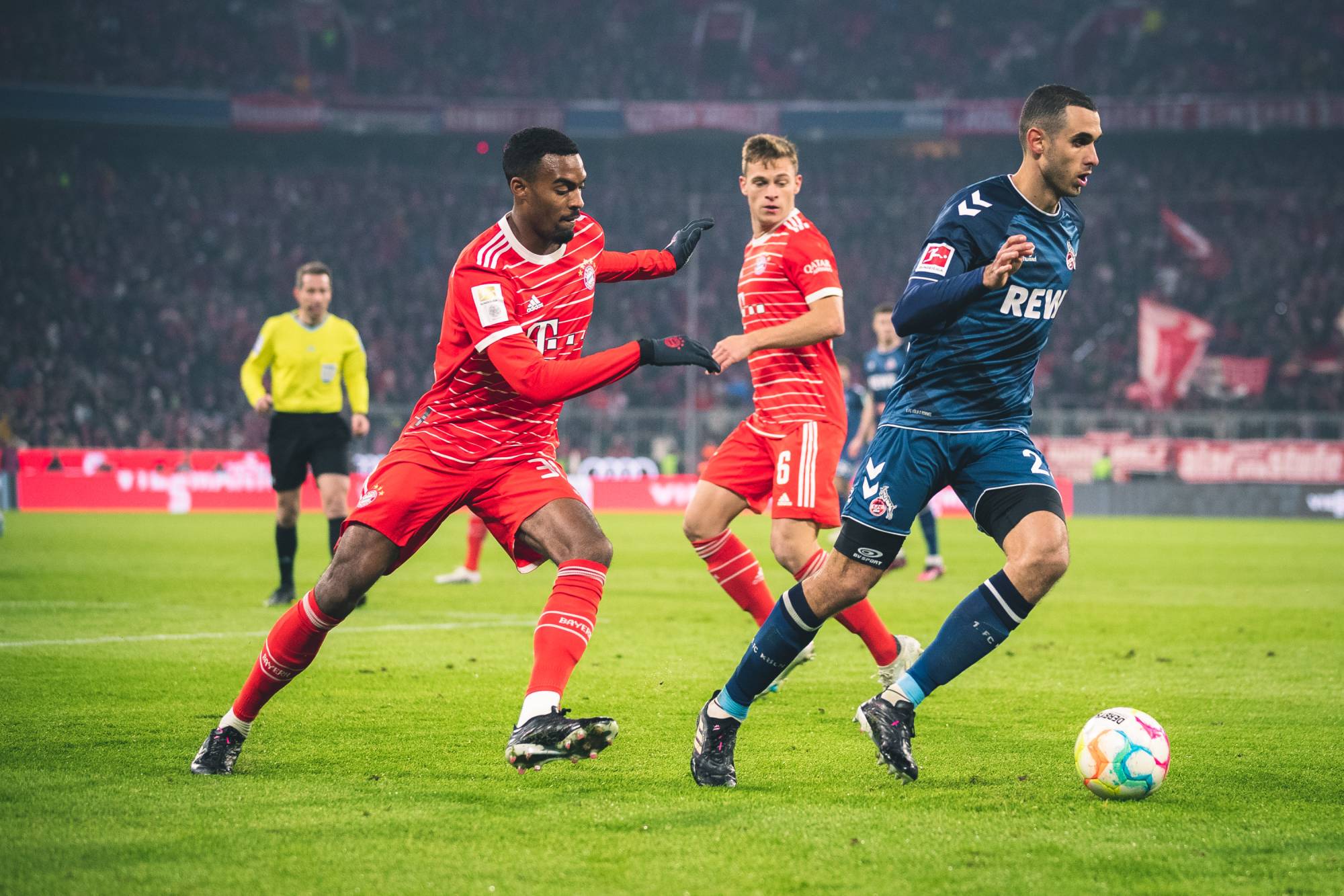 Football Lebanon - كولن يُعرقل بايرن... ولايبزيغ يسحق شالكه