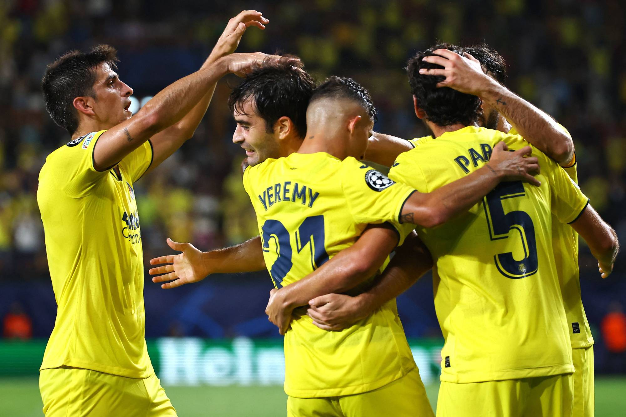 Football Lebanon - توتنهام وفيورنتينا يضمّان دانجوما وسيريغو