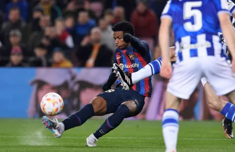 Football Lebanon - برشلونة إلى نصف النهائي... وسيميوني يشتكي من الأشواط الإضافية