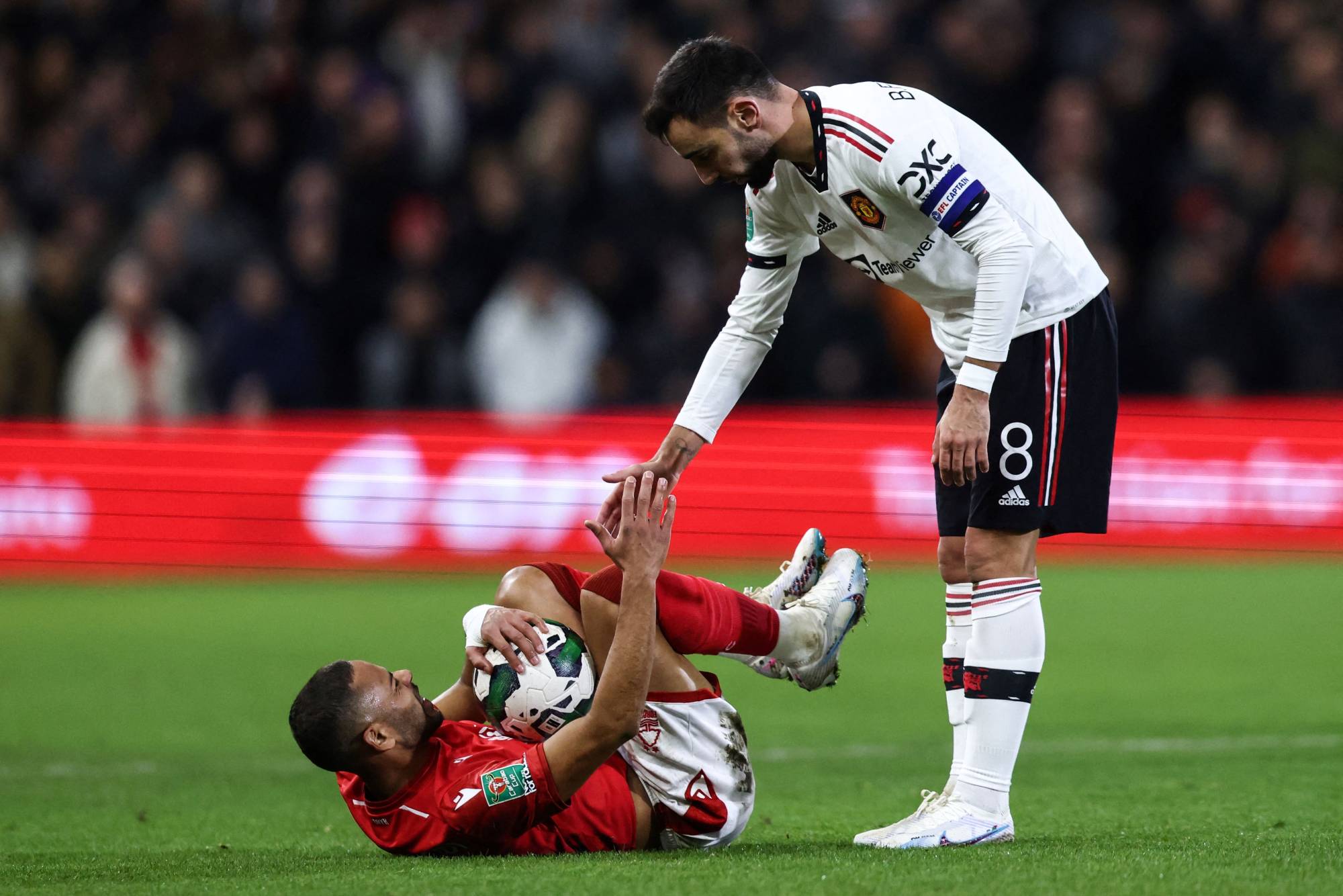 Football Lebanon - يونايتد على مشارف نهائي كأس الرابطة