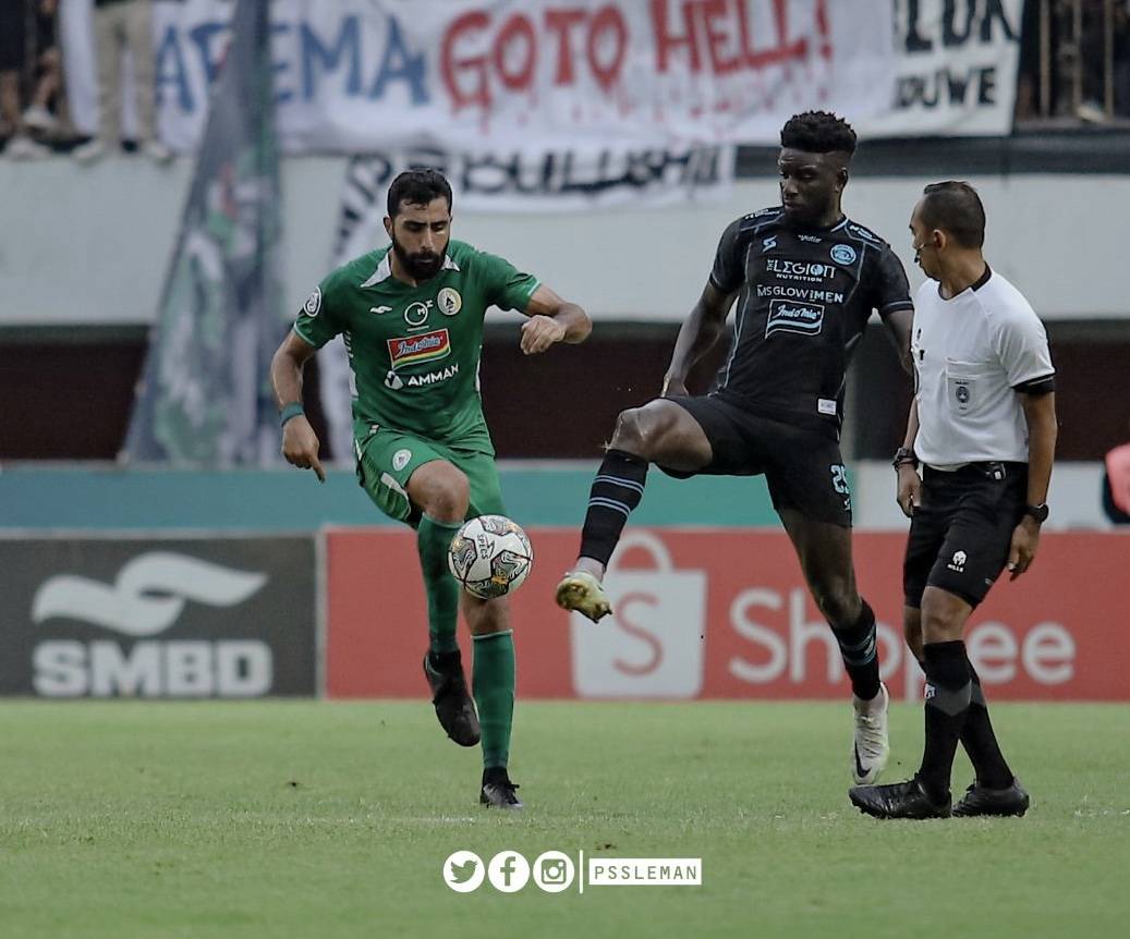 Football Lebanon - أيوب يتألق في الدوري الأندونيسي