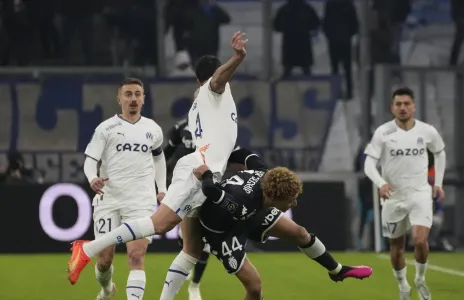 Football Lebanon - تعثر لانس ومارسيليا يريح سان جيرمان