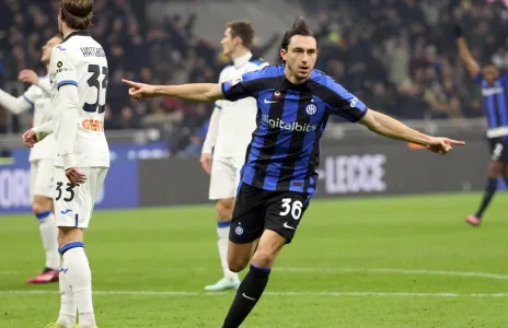 Football Lebanon - إنتر يعبر أتالانتا إلى نصف نهائي كأس إيطاليا