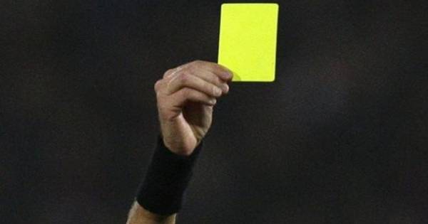 Football Lebanon - أي البطاقة الصفراء يا حكم؟
