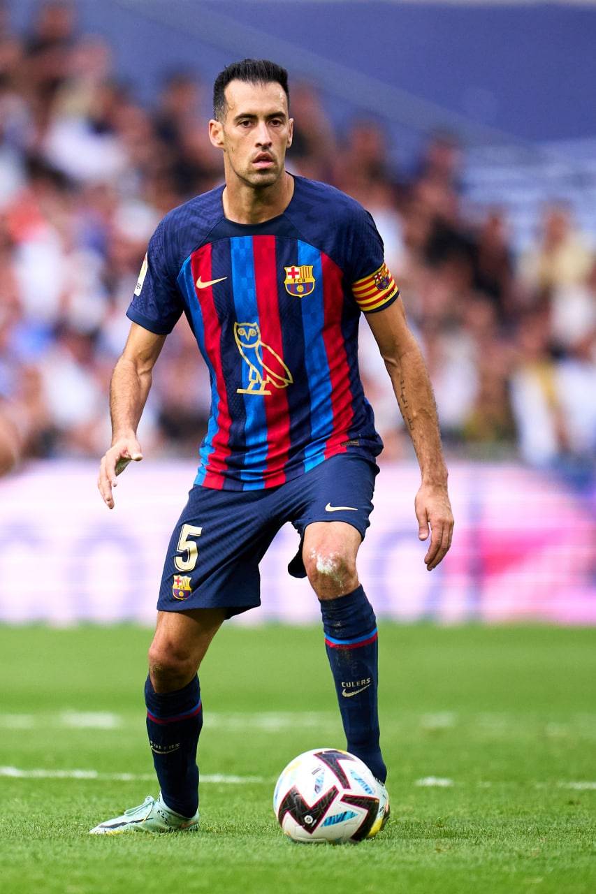 Football Lebanon - إصابة بوسكيتس تُهدّد مشاركته أمام مانشستر يونايتد