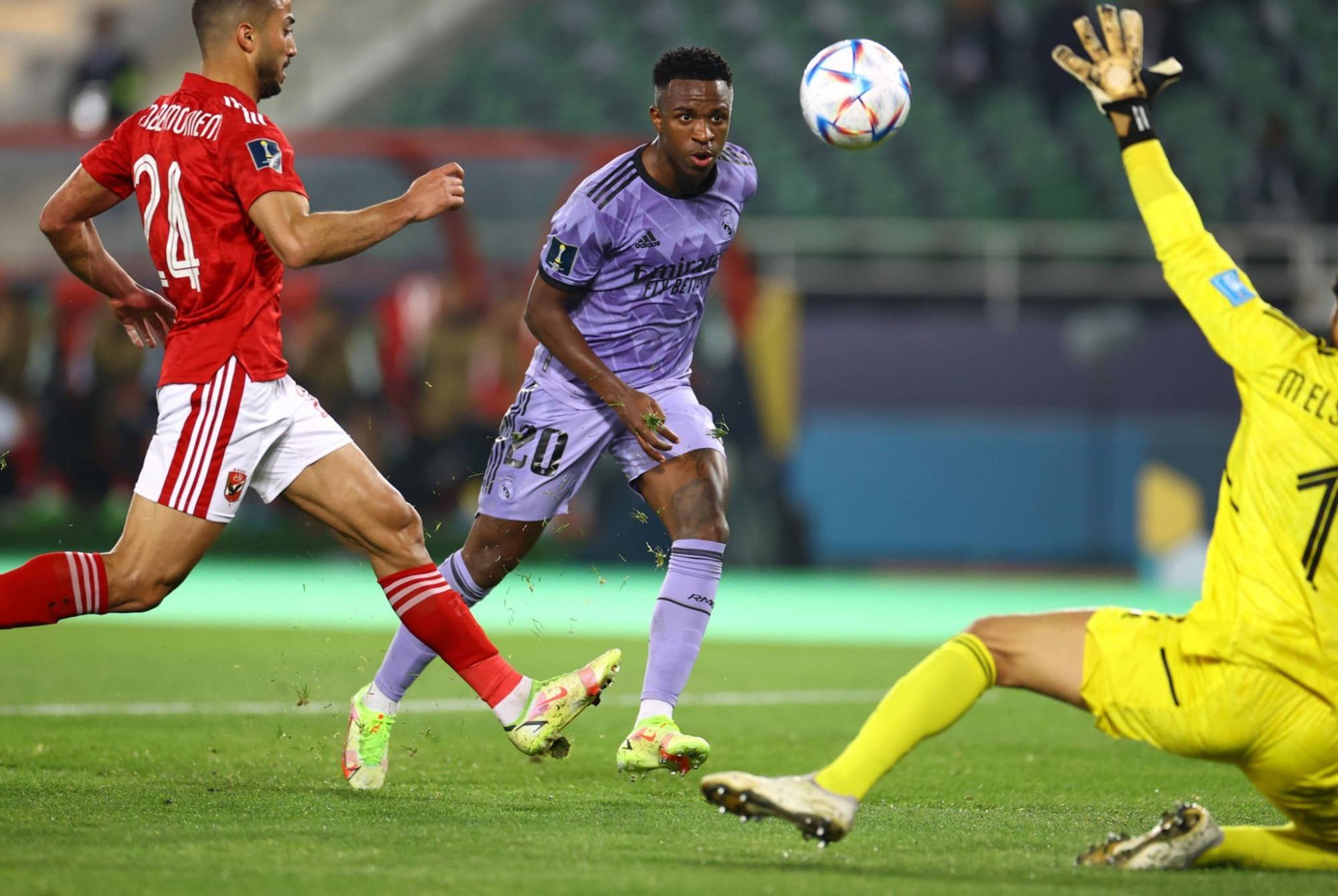 Football Lebanon - رباعية قاسية لريال مدريد في مرمى الأهلي... ويلاقي الهلال في نهائي المونديال