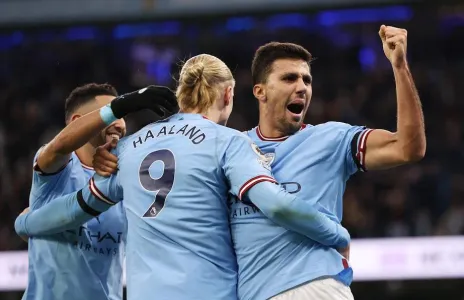 Football Lebanon - سيتي ويونايتد يقتربان من أرسنال... وسقوط تشلسي ونيوكاسل