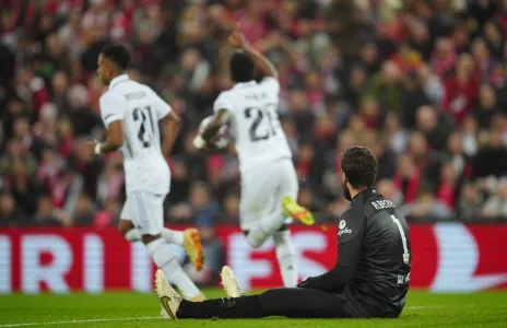 Football Lebanon - ريال يصدم ليفربول... ونابولي يتجاوز فرانكفورت