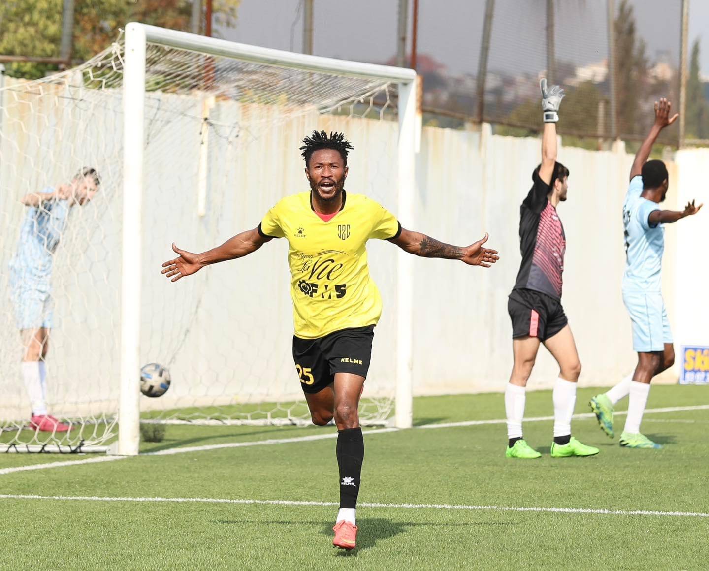 Football Lebanon - ثلاثية نظيفة للعهد