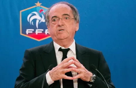 Football Lebanon - رئيس الاتحاد الفرنسي يستقيل