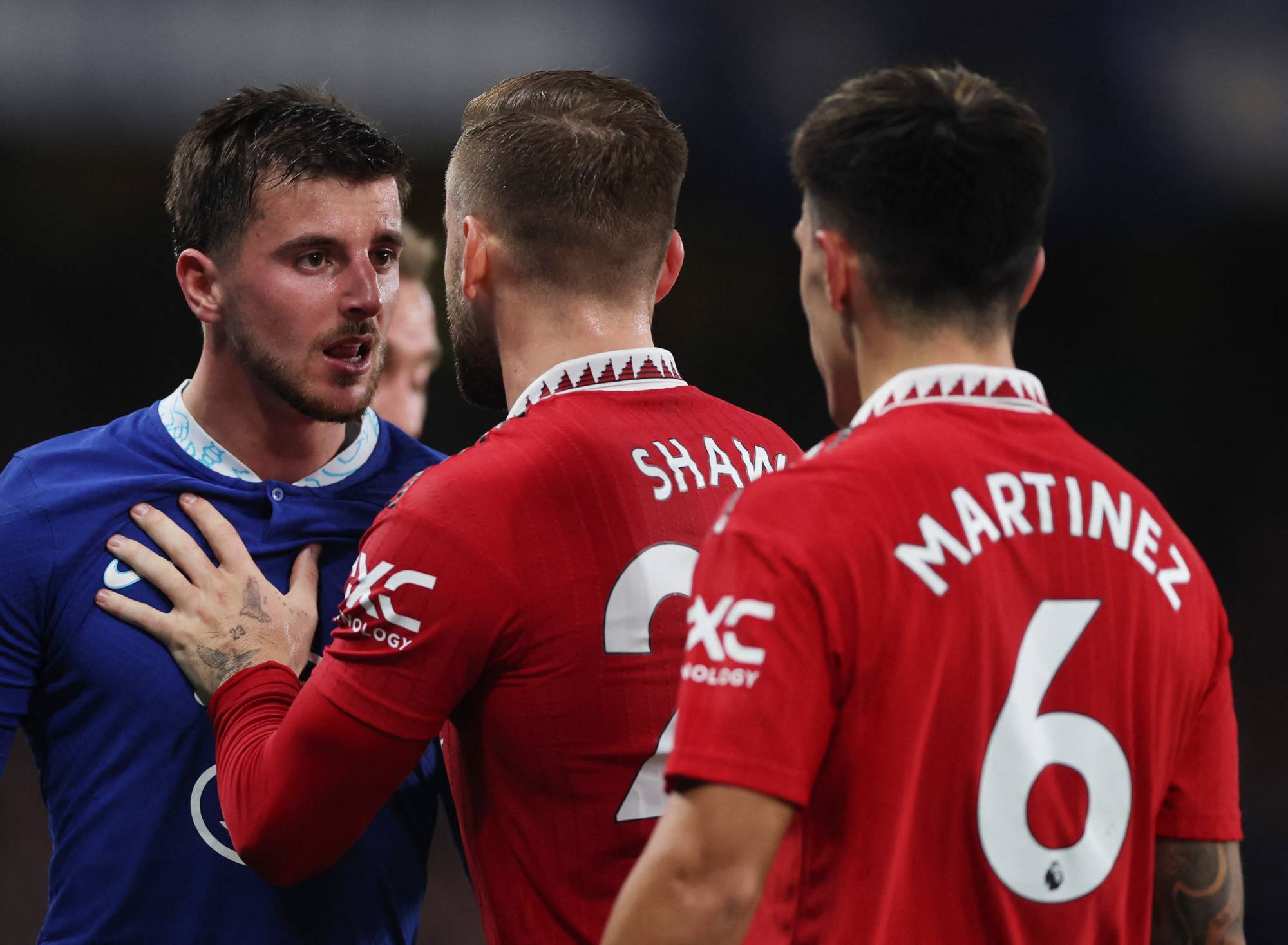 Football Lebanon - تأخير بيع مانشستر يونايتد