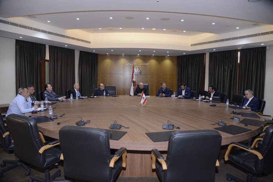 Football Lebanon - لجنة الشباب والرياضة :قد نتجه الى عقوبات بحق المشجعين الذين يقومون بأعمال شغب