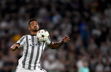 Football Lebanon - دانيلو وبافار باقيان مع يوفنتوس وبايرن