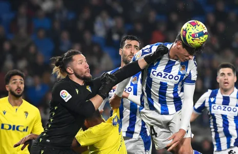 Football Lebanon - سوسييداد يتعثر بدلاً من الضغط على ريال مدريد