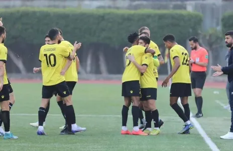 Football Lebanon - العهد يفوز على الساحل ويبعد النجمة عن المنافسة