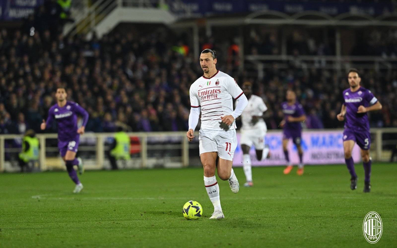 Football Lebanon - هزيمتان مربكتان لميلان وأتالانتا في السباق نحو دوري الأبطال