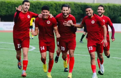 Football Lebanon - النجمة يقلب الطاولة على غريمه الأنصار ويقدم هدية ثمينة للعهد