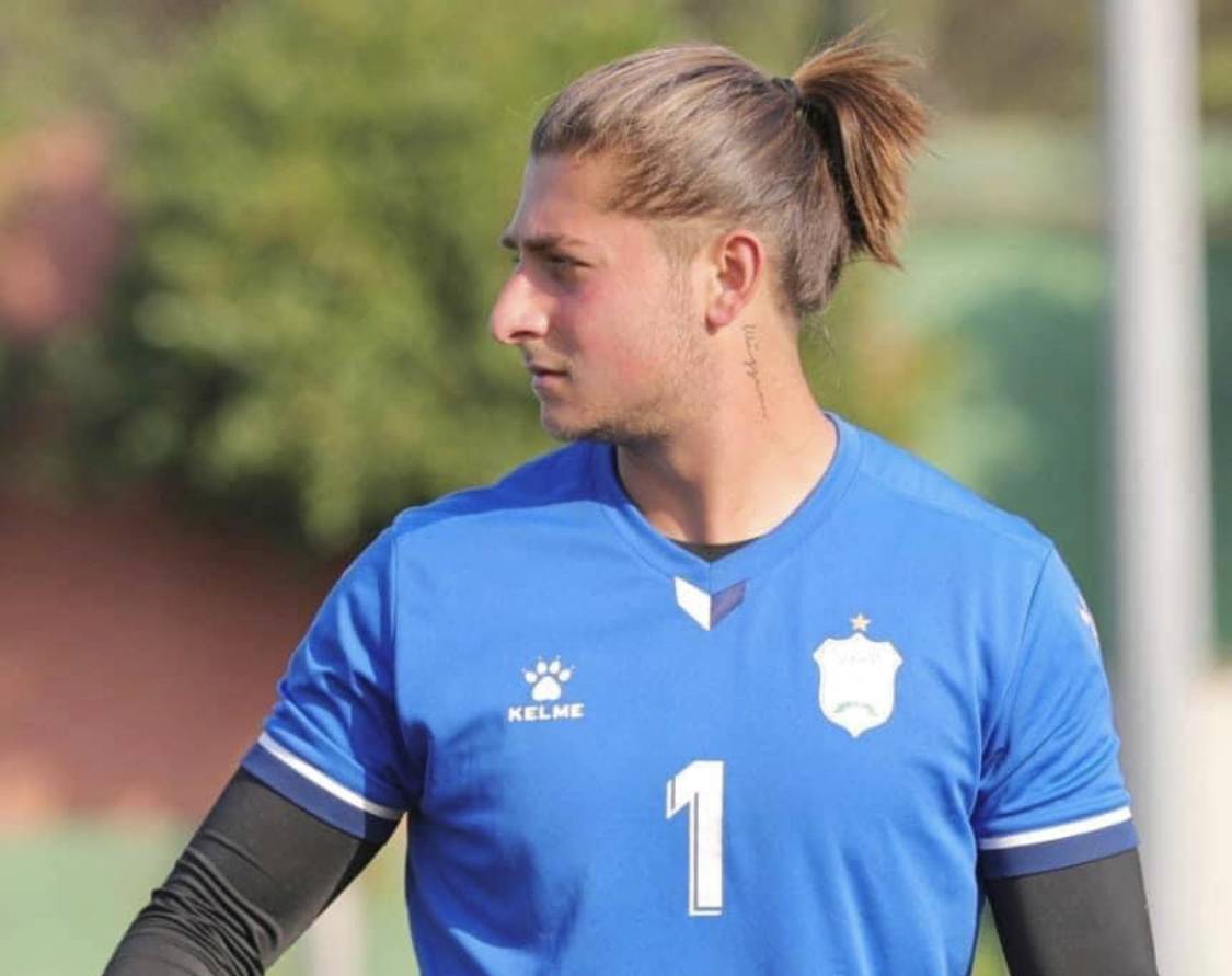 Football Lebanon - لا تحملنا ما لا طاقة لنا