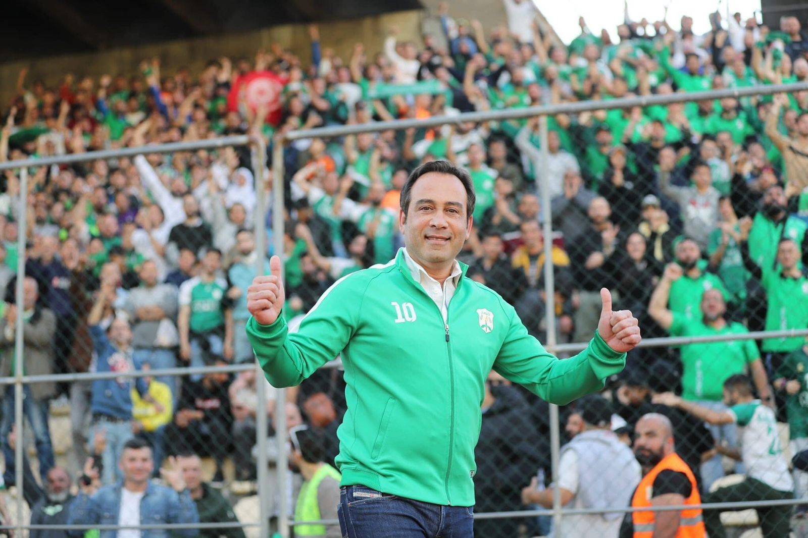 Football Lebanon - نبيل بدر يلمح الى مغادرة لعبة كرة القدم