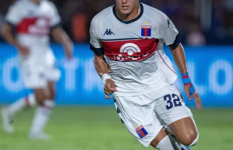 Football Lebanon - ريتيغي هداف الدوري الأرجنتيني يختار تمثيل منتخب إيطاليا