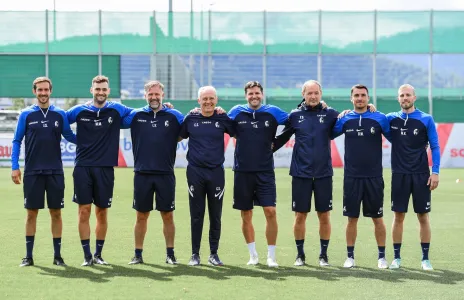 Football Lebanon - فرايبورغ يتمكن من الحفاظ على مدربه