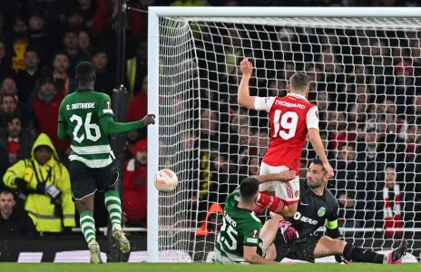 Football Lebanon - الدوري الأوروبي: عبور مانشستر ويوفنتوس وإشبيلية وروما... وإقصاء أرسنال